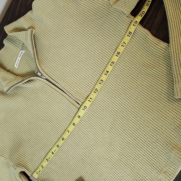 Reformation Olive Green Ribbed Sweatshirt - Picture 7 of 8